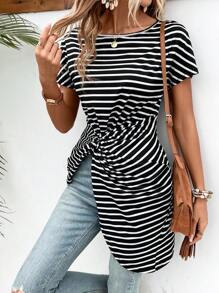 Breezaya 條紋圖案前扭結不對稱下擺T恤 - 黑色 - 查看 5