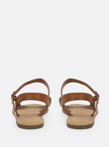 SHUZIA 人造皮革交叉平底涼鞋 - 棕色 - 查看 4