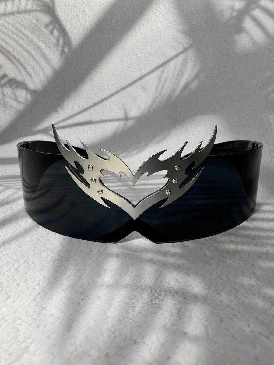 POLASUP 1 件男孩卡通科幻心形火焰装饰环绕式护目镜派对角色扮演眼镜，带黑色或多色反光涂层，适用于角色扮演面罩。遮阳配饰万圣节海滩配饰眼镜遮阳外观街头风格，适合毛衣夹克运动衫连帽衫皮裤和工装裤情人节情人节适合夏季海滩度假、户外、旅行 - 黑色 - 查看 1