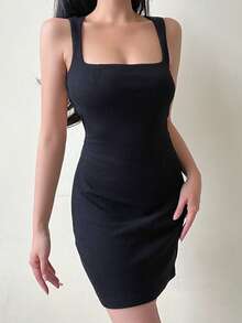 素色方領後背繫帶背心連衣裙 - 黑色 - 查看 2