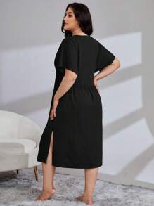Plus Batwing Sleeve Split Hem Nightdress - Black - View 2
