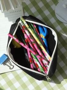 1 hộp bút chì họa tiết trà sữa - Nhiều màu - Xem 3