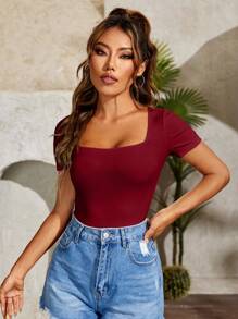 SHEIN PETITE 方領素色T恤 - 酒紅色 - 查看 1