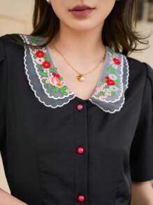 DAZY 花卉刺繡誇大領口泡泡袖連衣裙 - 黑色 - 查看 4