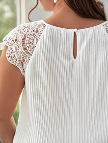 SHEIN Frenchy Áo sơ mi Plus Size Nút Tương phản ren Xếp li màu trơn Giải trí - trắng - Xem 3
