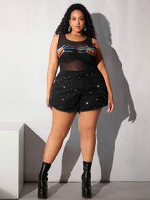 SHEIN CURVE+ Shorts en mezclilla con diseño de diamante de imitación bajo crudo - Negro - Ver 5