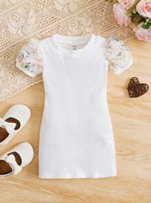 SHEIN Robe à manches courtes en tricot avec imprimé floral décontracté pour bébé fille - Blanc - Voir 1