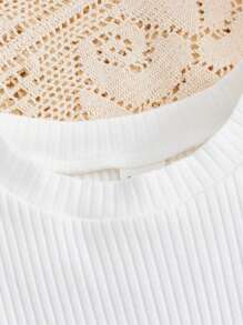 SHEIN Robe à manches courtes en tricot avec imprimé floral décontracté pour bébé fille - Blanc - Voir 3