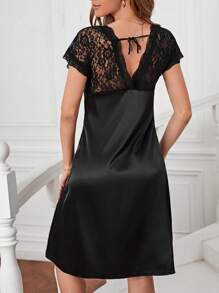 蕾絲拼接高衩緞面睡裙 - 黑色 - 查看 2