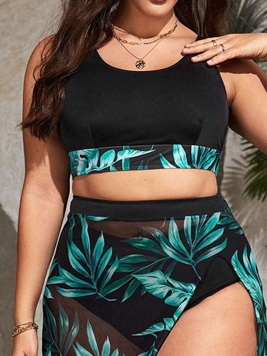 SHEIN Swim Curve Plus Size Tropical Print Bikini Top, For Summer Beach Vacation - Black - View 1