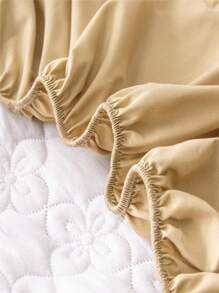 Tấm trang bị chống thấm nước màu trơn, thiết kế dập nổi hình học đơn giản được trang bị tấm dưới cùng cho phòng ngủ - Lạc đà - Xem 3