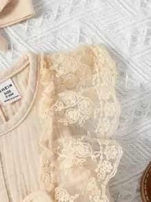 SHEIN Baby Girl Lace Ruffle Trim Bow Front Romper - Apricot - View 5