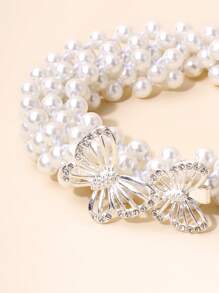 1入組小女童水鑽裝飾蝴蝶扣飾魅力四射珍珠皮帶適用於衣物裝飾
