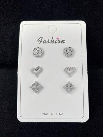 3對心和花亮片裝飾耳釘