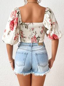 SHEIN Privé 印花雞心領口泡泡袖短款襯衫 - 米色 - 查看 2