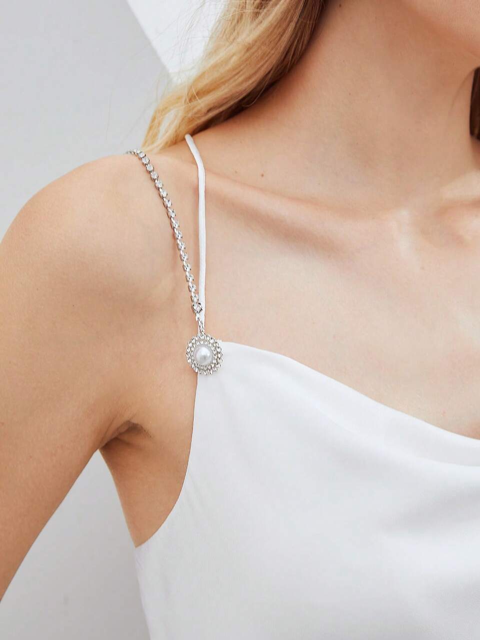 MOTF RHINESTONE STRAP CAMI TOP