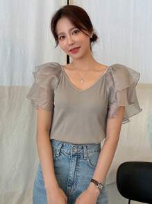 DAZY Contrast Mesh Layer Sleeve V Neck Tee - Grey - View 8