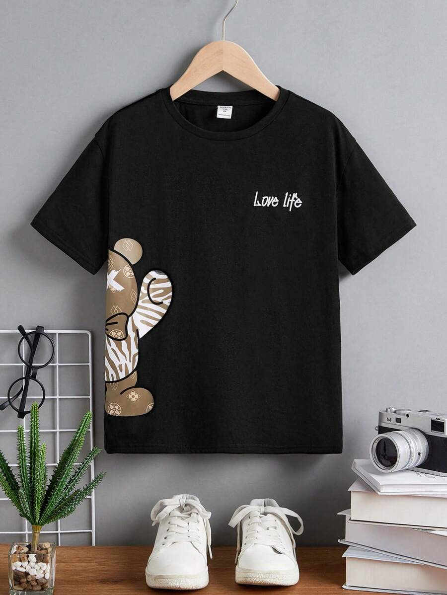 SHEIN Tops con trai Hoạt hình Lá thư Giải trí - màu đen - Xem 1