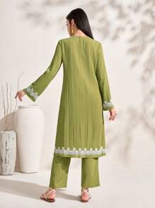Al Najma Appliques Split Hem Top & Trousers - Green - View 2