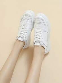 Zapatillas de skate con diseño de ojal con cordón delantero - Blanco - Ver 3