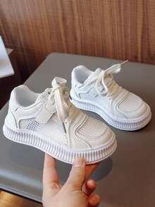 男孩透氣鏤空繫帶時尚白色網紗板鞋