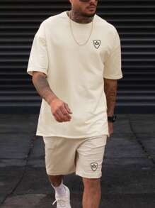 Manfinity Homme 男士皇冠圖案T恤和短褲 - 卡其色 - 查看 1