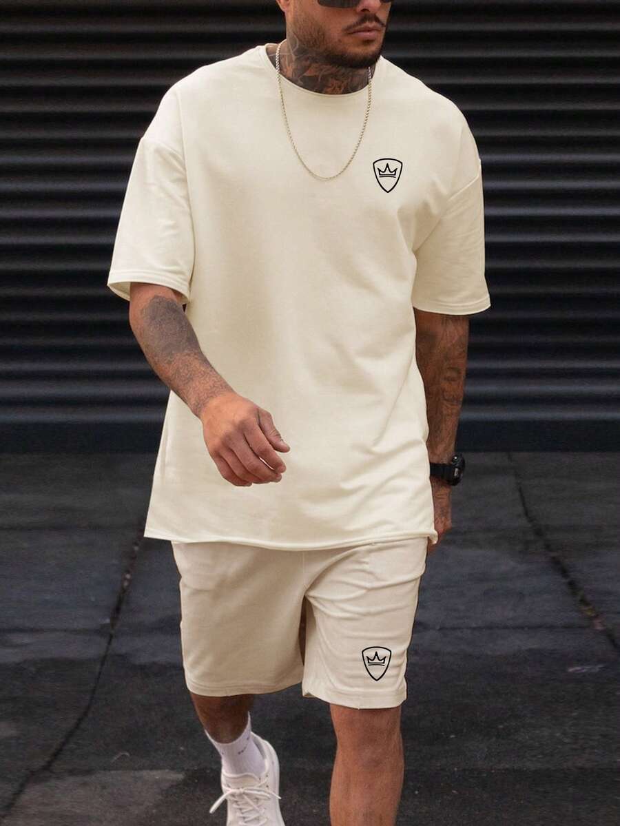 Manfinity Homme 男士皇冠圖案T恤和短褲 - 卡其色 - 查看 1