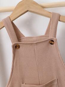 SHEIN 小男童素色口袋貼布背帶連身褲 - 杏色 - 查看 5