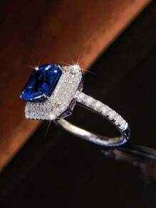 1枚镶嵌立方氧化锆的女士戒指，情人节、母亲节或送给妈妈的礼物 - 藍色 - 查看 4