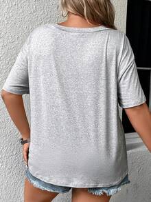 SHEIN LUNE 大碼花卉圖案和老鷹印花鏤空落肩T恤 - 灰色 - 查看 2