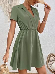 SHEIN Frenchy 素色圍裹細節A字連衣裙 - 軍綠色 - 查看 6