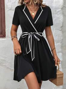 SHEIN VCAY 撞色滾邊繫腰帶連衣裙 - 黑色 - 查看 3