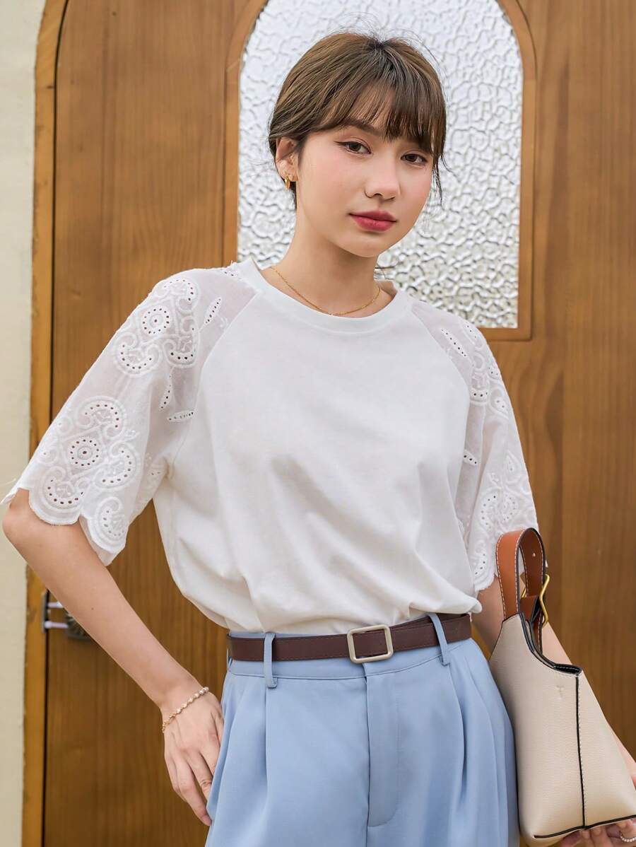 DAZY Áo thun nữ Sò điệp Tranh thêu màu trơn Giải trí - trắng - Xem 1