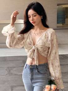 DAZY Áo kiểu crop top tay bồng thắt nút phía trước in hoa, trang phục đi nghỉ mát cho nữ. - Nhiều màu - Xem 5