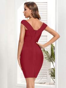 交叉圍裹素色緊身連衣裙 - 酒紅色 - 查看 2