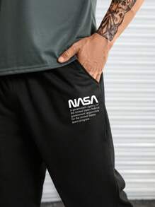 Manfinity Homme Men Slogan Graphic Drawstring Waist Joggers - Black - View 6