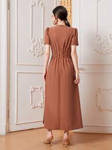 Modelyn 素色泡泡袖A字洋裝 - 棕色 - 查看 2