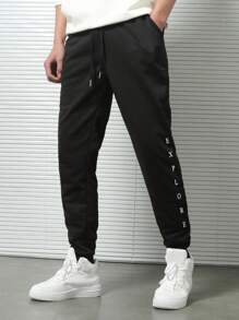 Manfinity Men Letter Graphic Drawstring Waist Trousers - Black - View 1