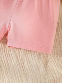 SHEIN 嬰兒波卡圓點和卡通圖案荷葉邊連體衣和短褲和配件帽和手套和圍兜 - 彩色 - 查看 8