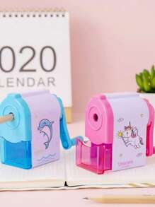 1pc Cartoon Graphic Random Pencil Sharpener - Multicolor - View 1