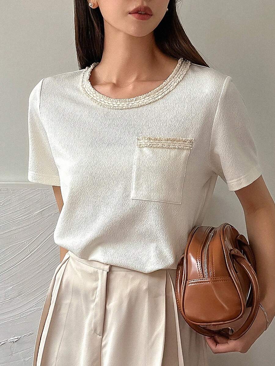 DAZY 對比鑲邊口袋t恤 - 杏色 - 查看 1