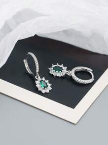 1pair Women's S925 Silver & Cubic Zirconia Luxury Earrings With Green Cubic Zirconia And Elegant Ear Studs Holiday