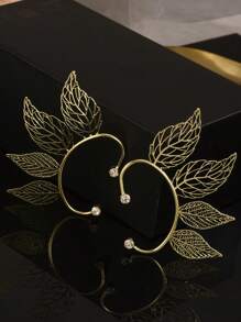 1 Pair Vintage Hollow Leaf Design Personalized Ear Cuff, Lightweight Hollow Wing Ear Clip Without Piercing, Fashionable Elven Ear Clips For Parties