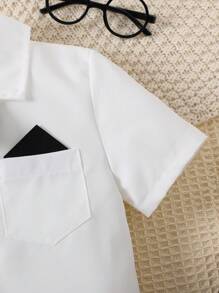 SHEIN 小男童補丁貼口袋前蝴蝶結襯衫