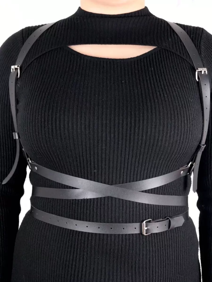 1pc Women Circle & Buckle Decor Plus Size Harness Belt