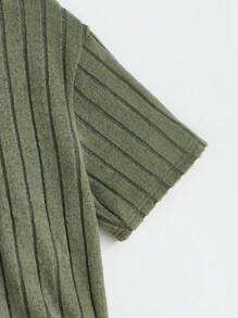 SHEIN 青少年男孩實色帶肋針織T恤和短褲 - 軍綠色 - 查看 4