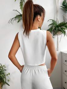 SHEIN Coolane 汽車和字母圖案背心上衣 - 白色 - 查看 3