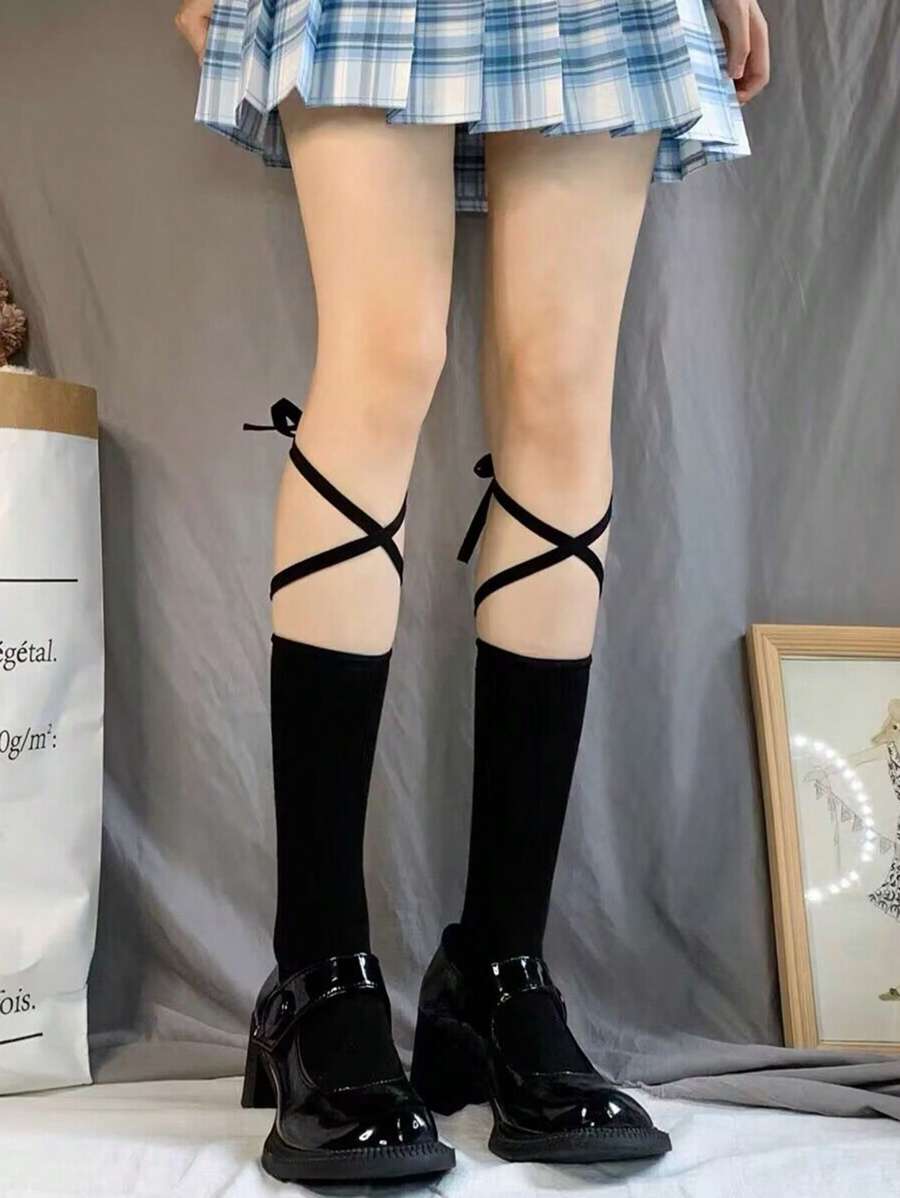 1pair Women Lace Up Design Solid Color Socks For Daily
