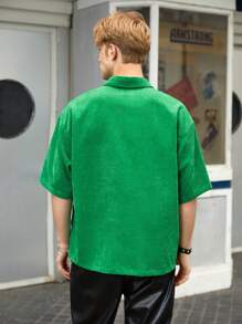 Manfinity RebelGame Men Solid Pocket Patched Button Front Corduroy Shirt - Green - View 2