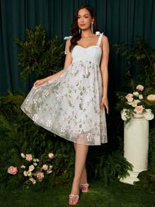 SHEIN Váy Bà bầu Lộ Lưng Thêu Thắt nút Ren lên Hoa Thanh lịch - trắng - Xem 4